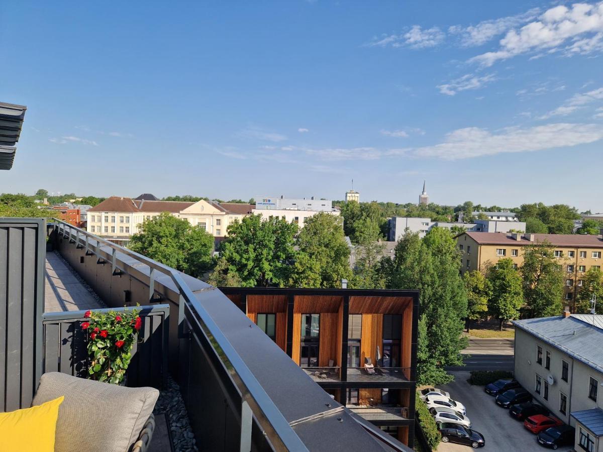 Artisa Riia Str 20A Luxury 2Br Penthouse Apartment Tartu Exteriör bild