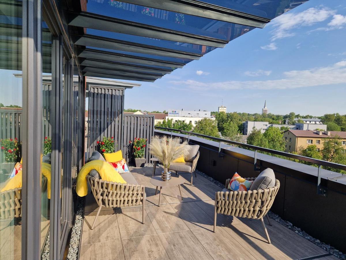 Artisa Riia Str 20A Luxury 2Br Penthouse Apartment Tartu Exteriör bild